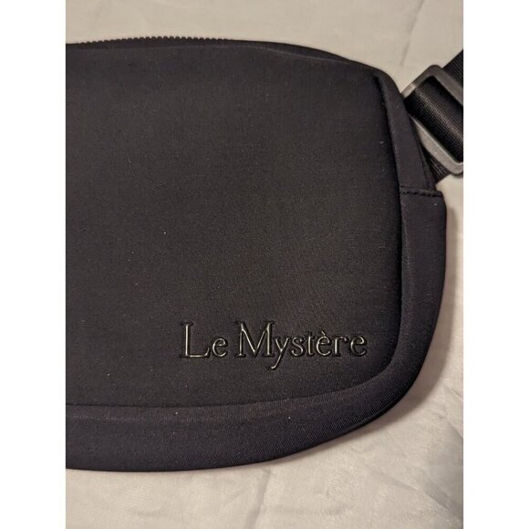 Le Mystere Black Sling Waistband Fanny Pack - Picture 2 of 10